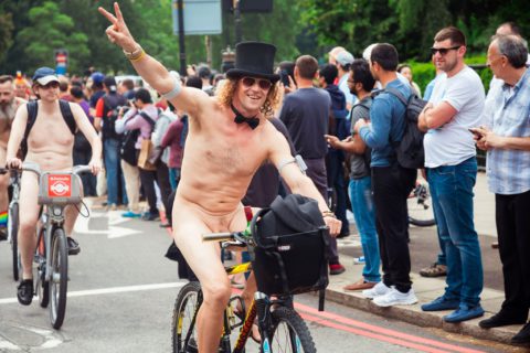 Голый велопробег London Naked Bike Ride (83 фото)
